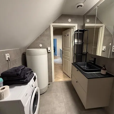Loft With 2 Bedrooms *